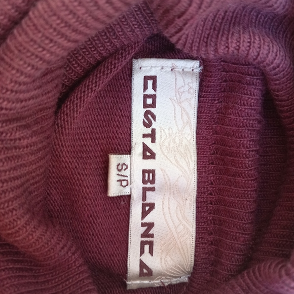 Historically inspired long sleeve turtleneck - Picture 2 of 8